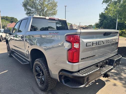 Sterling Gray Metallic 2023 Chevrolet Silverado 1500 LT Trail Boss