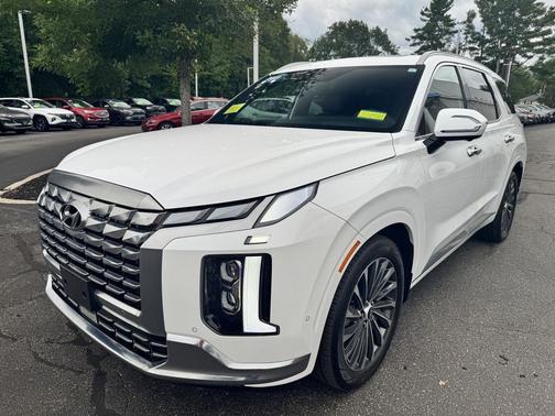 Hyper White 2023 Hyundai PALISADE Calligraphy