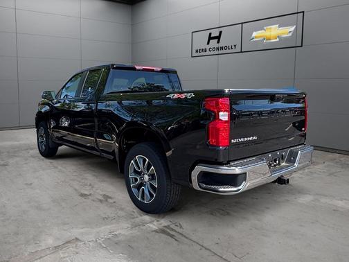 Black 2026 Chevrolet Silverado 1500 LT