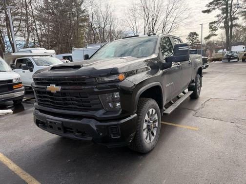 2026 Chevrolet Silverado 2500 Custom
