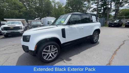 2024 Land Rover Defender 110 P400 X-Dynamic SE