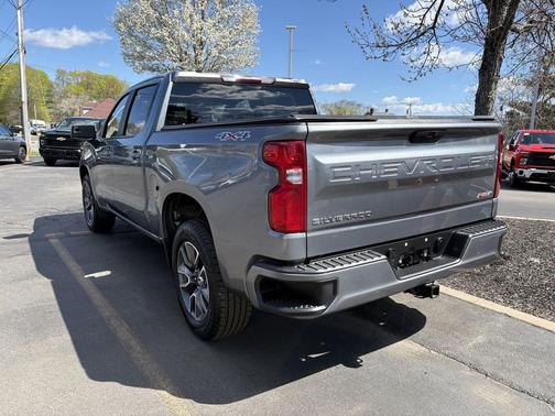Satin Steel Metallic 2021 Chevrolet Silverado 1500 RST
