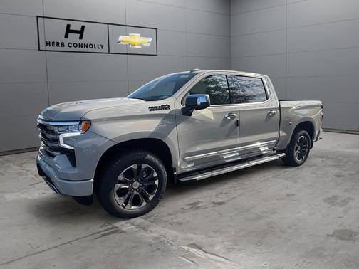 White Sands 2026 Chevrolet Silverado 1500 High Country