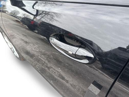 Mosaic Black Metallic 2027 Chevrolet Bolt LT FWD