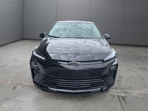 Mosaic Black Metallic 2027 Chevrolet Bolt LT