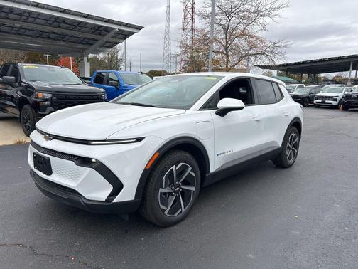 2026 Chevrolet Equinox EV LT