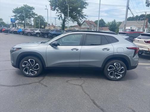2025 Chevrolet Trax FWD 2RS