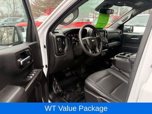 Summit White 2022 Chevrolet Silverado 1500 WT