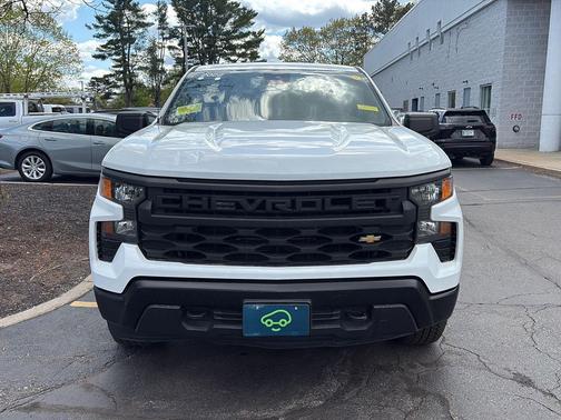 Summit White 2022 Chevrolet Silverado 1500 WT