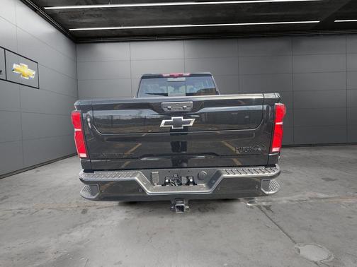 Black 2026 Chevrolet Silverado 2500 High Country