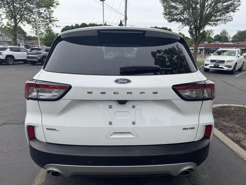 Star White Metallic Tri-Coat 2021 Ford Escape SEL