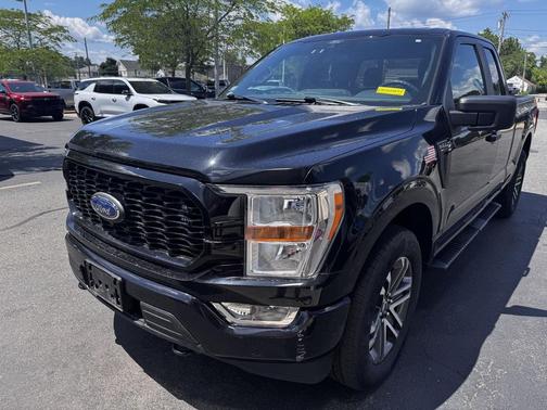 Agate Black Metallic 2021 Ford F-150 XL