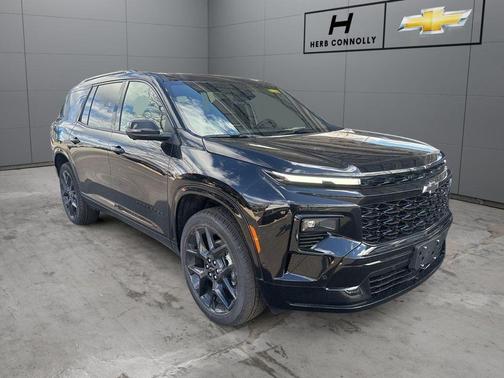 Mosaic Black Metallic 2026 Chevrolet Traverse RS