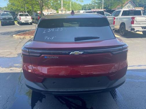 2025 Chevrolet Equinox EV LT