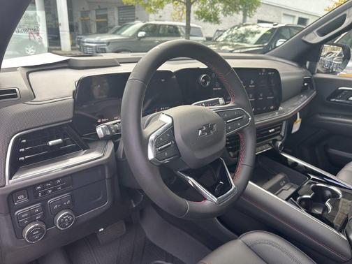 2026 Chevrolet Tahoe 4WD RST