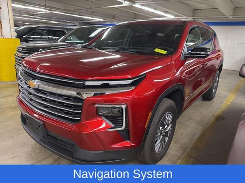 2025 Chevrolet Traverse LT