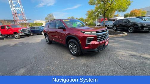 2025 Chevrolet Traverse LT