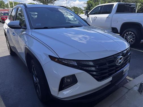 Serenity White Pearl 2023 Hyundai TUCSON SEL