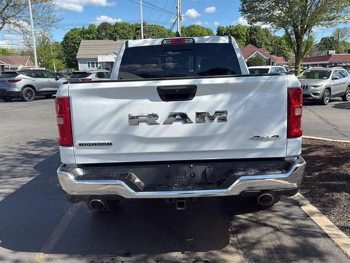 Bright White Clearcoat 2025 RAM 1500 Big Horn/Lone Star