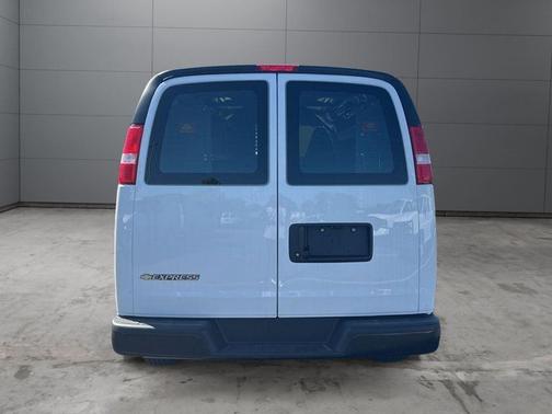 Summit White 2025 Chevrolet Express 2500 LT