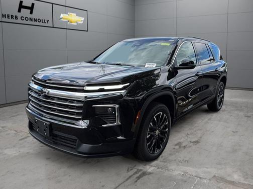 Mosaic Black Metallic 2026 Chevrolet Traverse LT