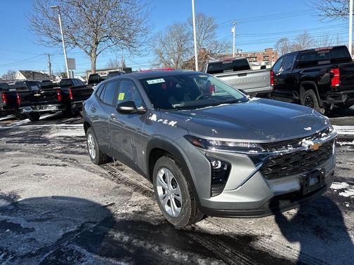 2026 Chevrolet Trax LS