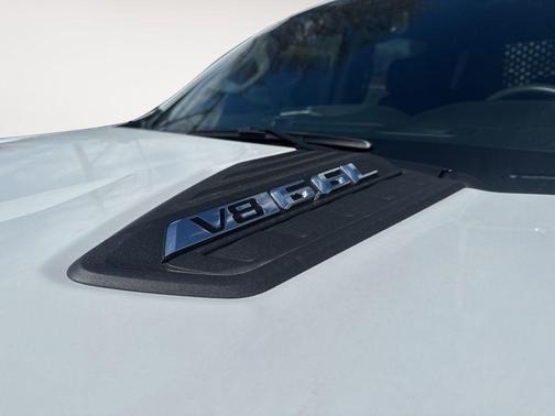 Summit White 2026 Chevrolet Silverado 3500 WT