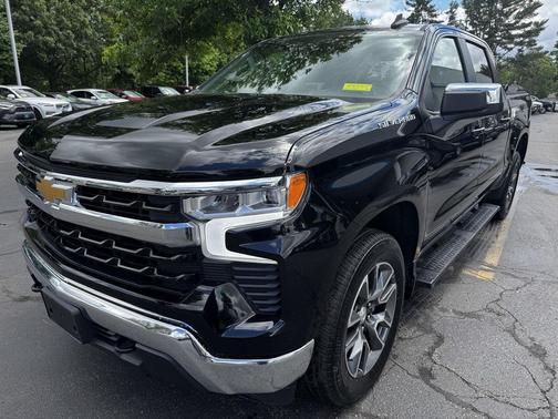 Black 2024 Chevrolet Silverado 1500 LT