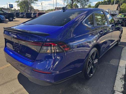Still Night Pearl 2023 Honda Accord Hybrid Sport