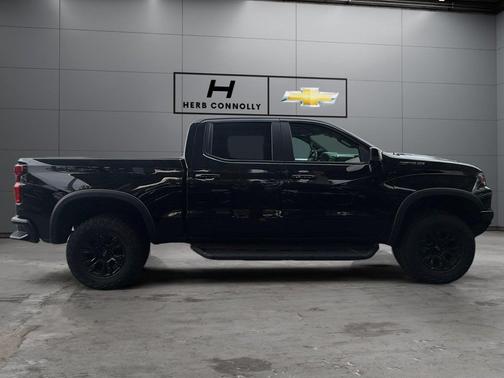 Black 2026 Chevrolet Silverado 1500 ZR2