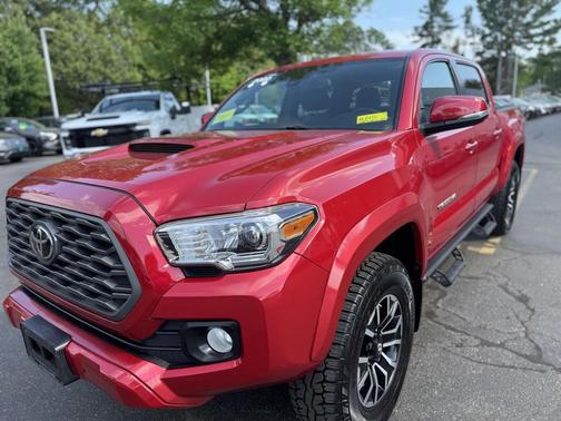 Barcelona Red Metallic 2020 Toyota Tacoma TRD Sport