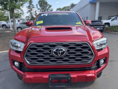 Barcelona Red Metallic 2020 Toyota Tacoma TRD Sport