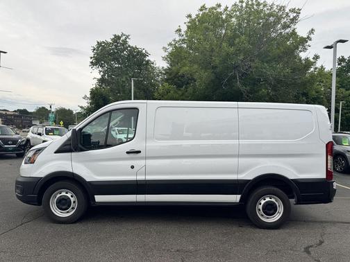 Oxford White 2023 Ford Transit-150 Base