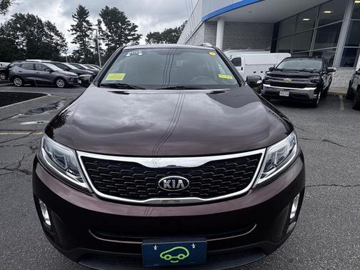 Dark Cherry 2015 Kia Sorento LX