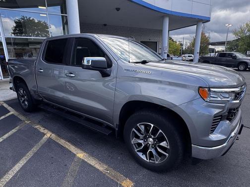 Sterling Gray Metallic 2023 Chevrolet Silverado 1500 LT