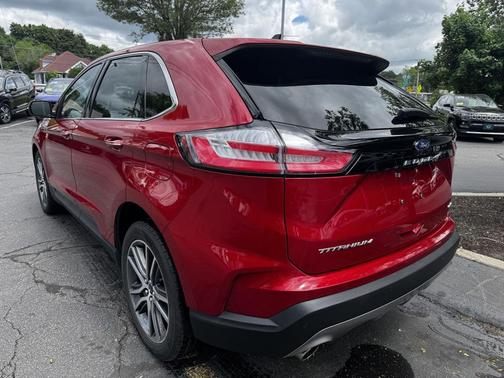 Rapid Red Metallic Tinted Clearcoat 2021 Ford Edge Titanium