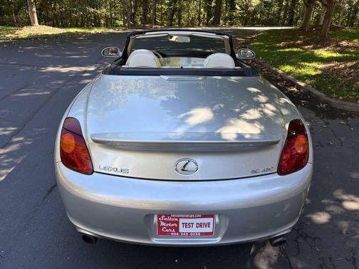 2005 Lexus SC 430 Base