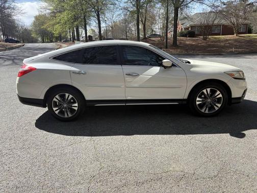 White 2014 Honda Crosstour EX