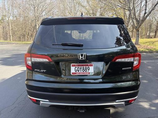 2019 Honda Pilot Touring 8-Passenger