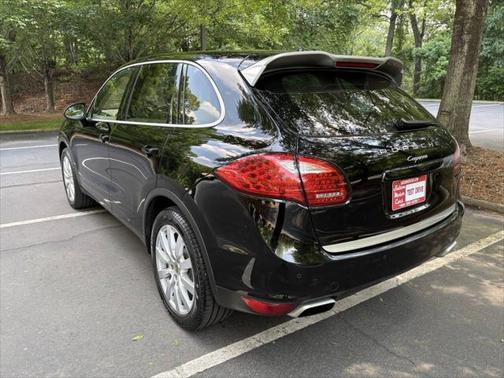 2014 Porsche Cayenne Platinum Edition