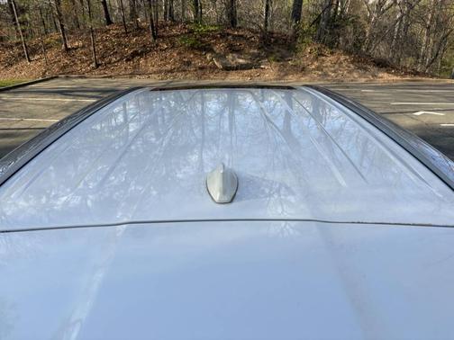 White 2015 Toyota Highlander Limited