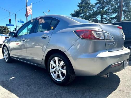 2010 Mazda Mazda3 i Touring