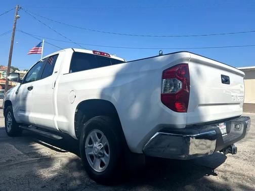 2016 Toyota Tundra SR5