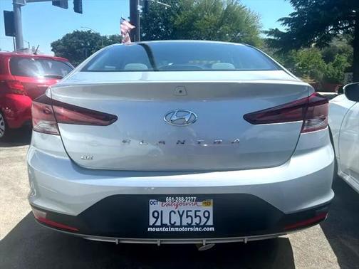 2020 Hyundai ELANTRA SE