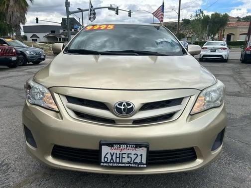 Gold 2012 Toyota Corolla S