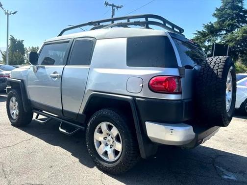 2007 Toyota FJ Cruiser Base