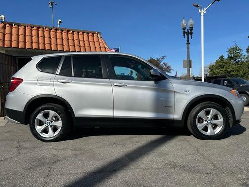 2011 BMW X3 xDrive28i