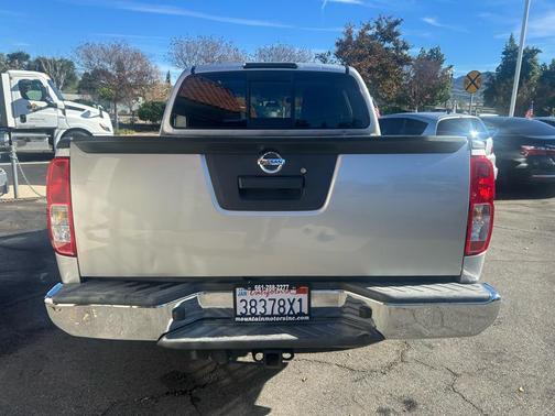 2016 Nissan Frontier S