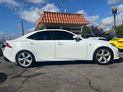 2015 Lexus IS 250 Crafted Line