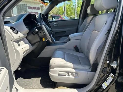 Crystal Black Pearl 2015 Honda Pilot EX-L